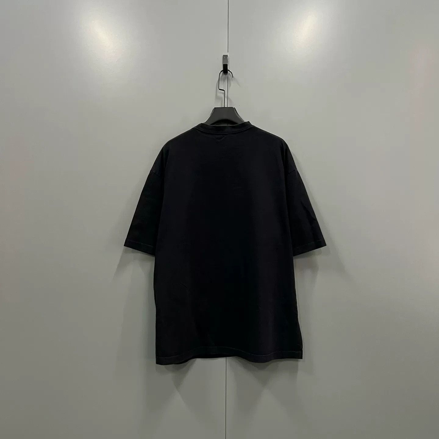 Balenciaga Balenciaga Black Printed Letter T-Shirt Size US XL / EU 56 / 4 - 2 Thumbnail