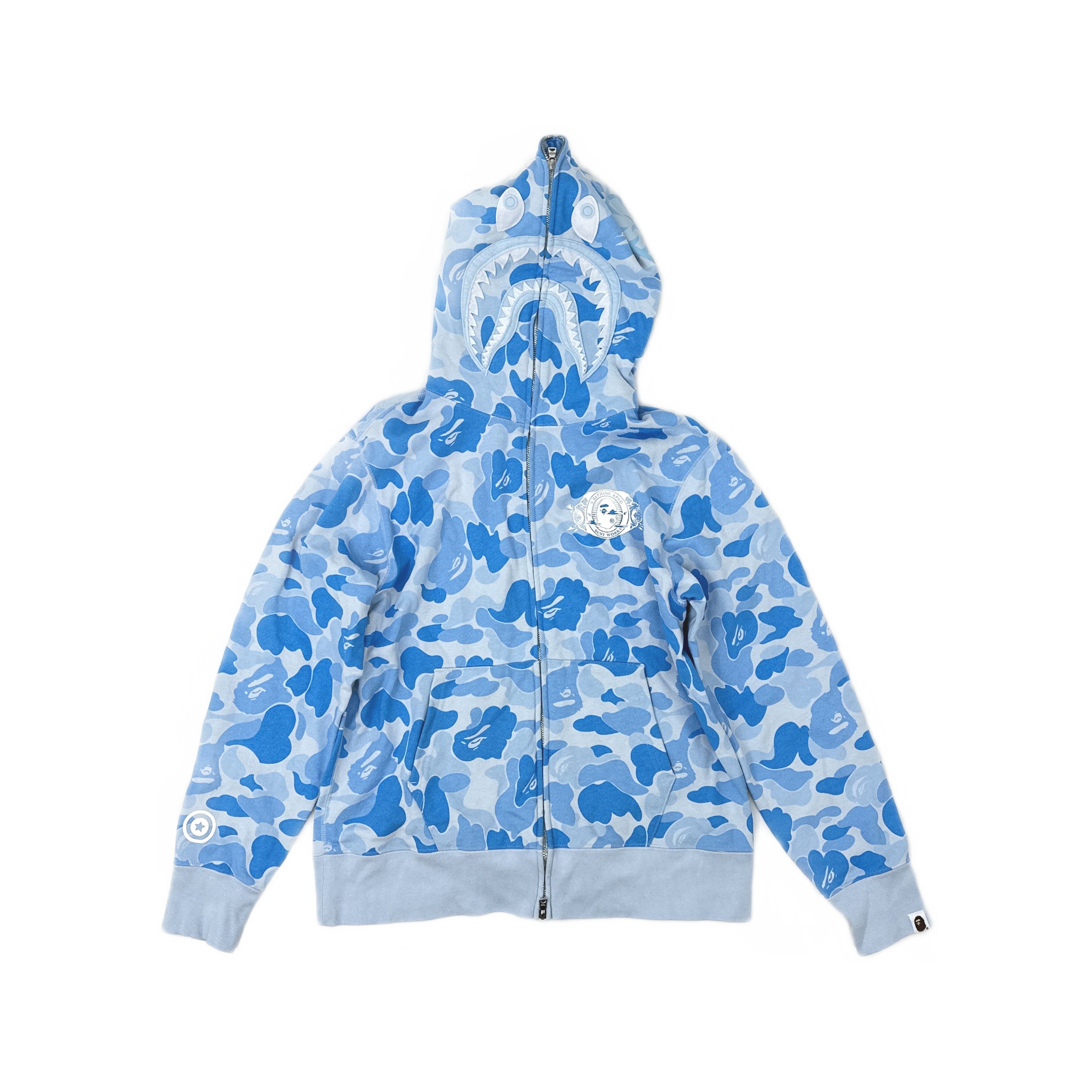 Bape A Bathing Ape Blue Camo Shark Hoodie Size M Size US M / EU 48-50 / 2 - 1 Thumbnail