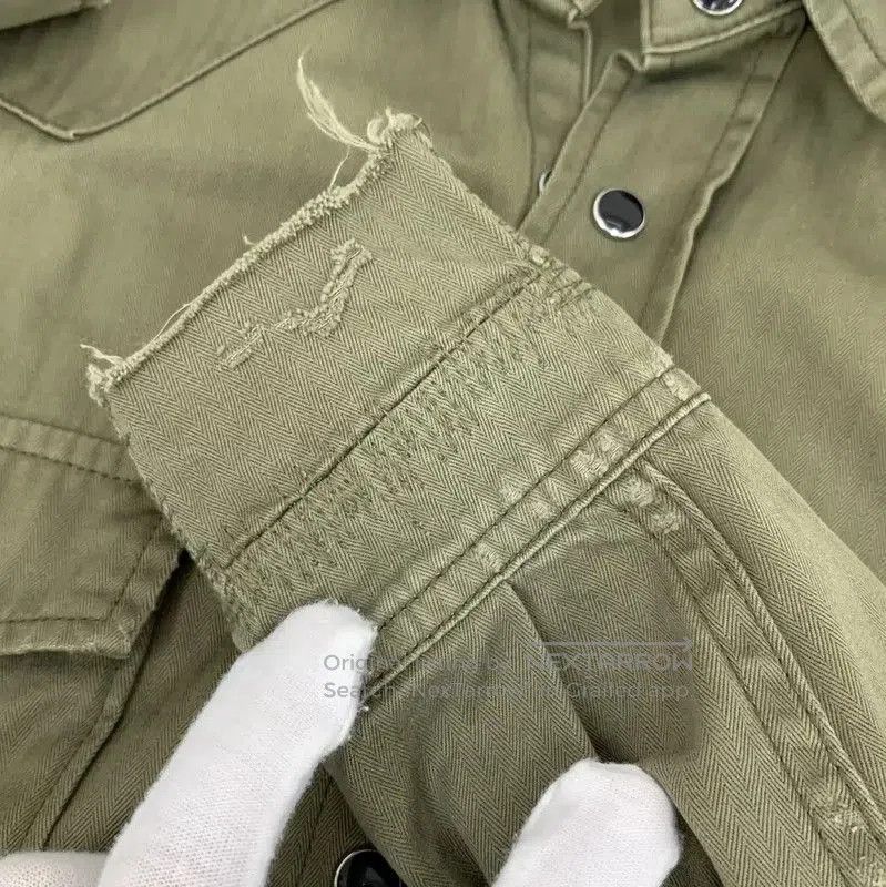 Yves Saint Laurent Saint Laurent Military Green Cotton Shirt . Size S / US 4 / IT 40 - 8 Thumbnail