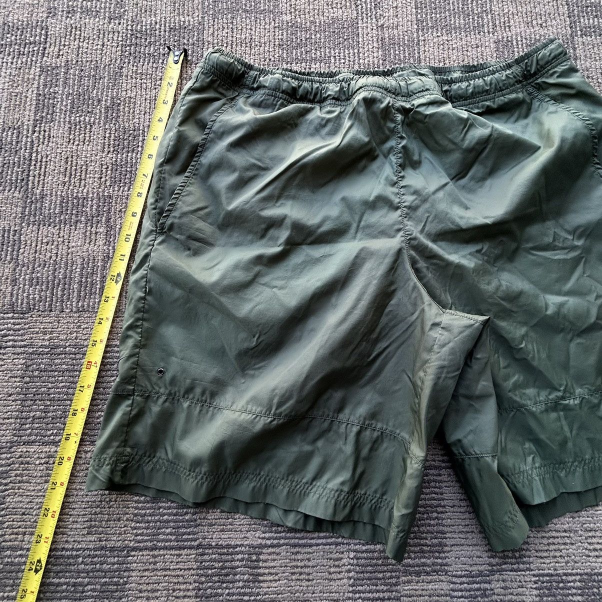Nike Nike Vtg Y2K Olive Green Windbreaker Nylon Shorts Sz L Size US 32 / EU 48 - 5 Thumbnail