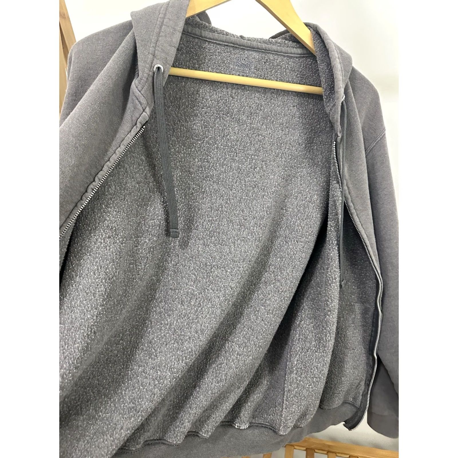 Fruit Of The Loom VTG FOTL Faded Gray Work WIP Full Zip Hoodie Sweatshirt Size M Men Gray/Medium Full Zip Grunge Workwear Distressed 90s? Size US M / EU 48-50 / 2 - 6 Thumbnail