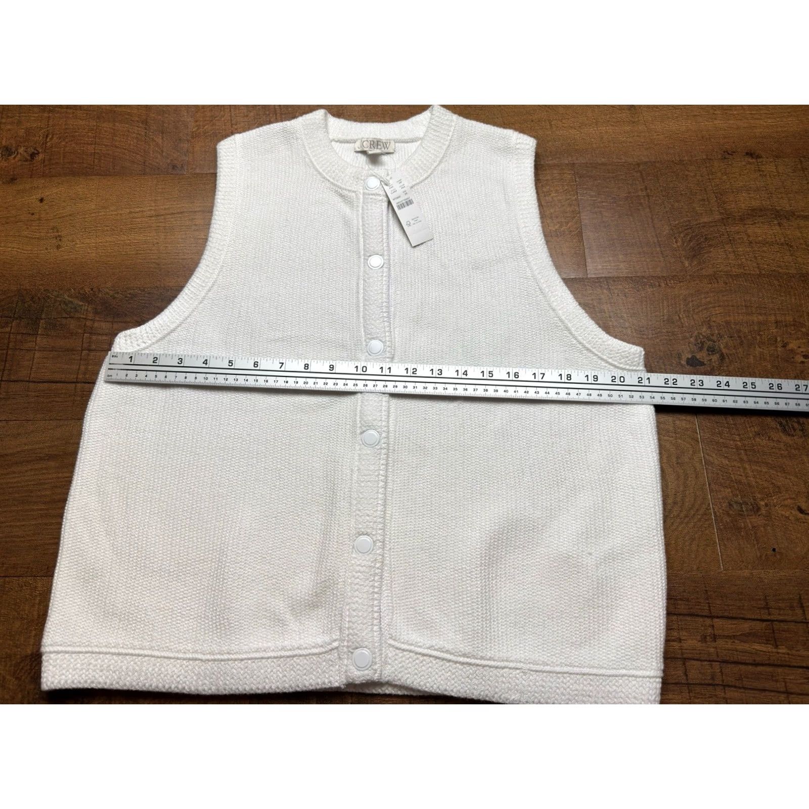 J.Crew NWT J. Crew Cropped button-up sweater shell Women’s Classic White Size 2X Vest Cardigan Sleeveless Crew Neck 100% Cotton Button Size XXL / US 16-18 / IT 52-54 - 7 Thumbnail