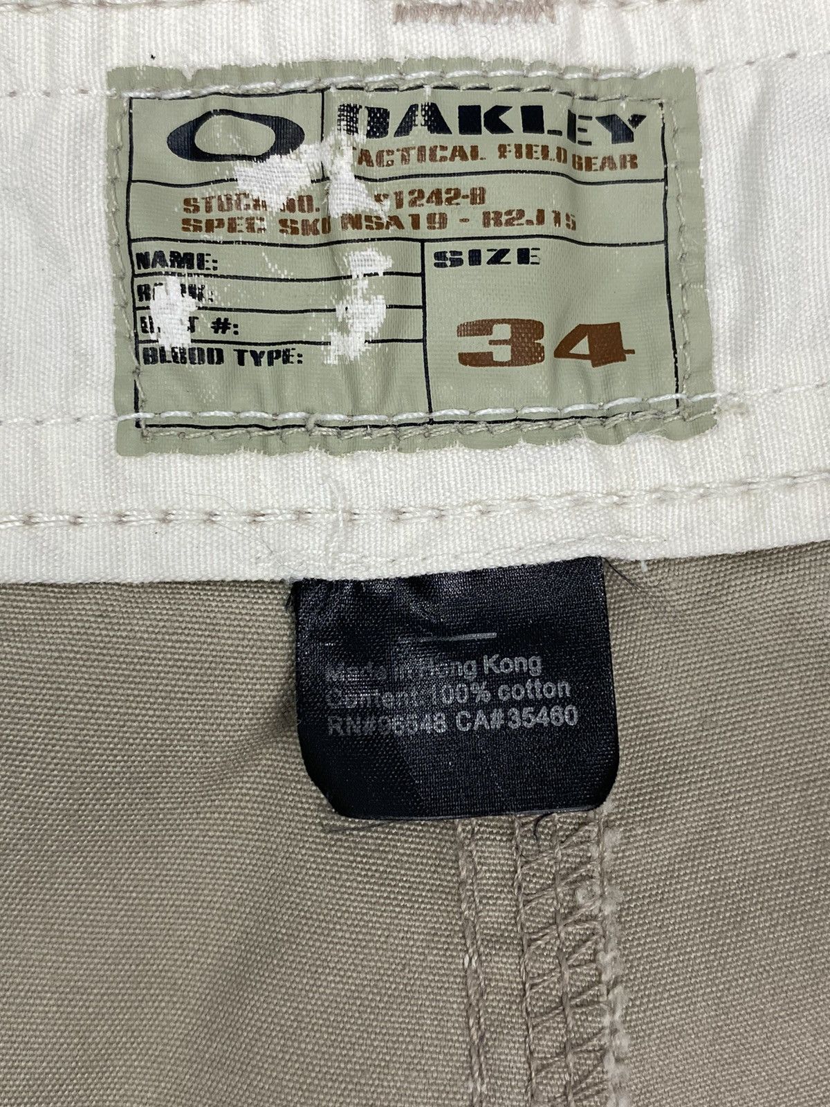 Oakley 2000’s Vintage Oakley Tactical Field Gear Khaki Cargo Shorts Size US 34 / EU 50 - 9 Thumbnail