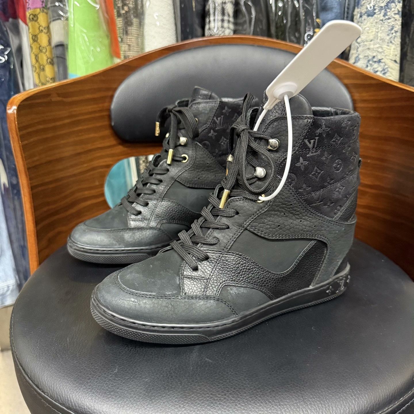 Louis Vuitton Louis Vuitton Black Boots 36 Women Size US 6 / IT 36 - 1 Thumbnail