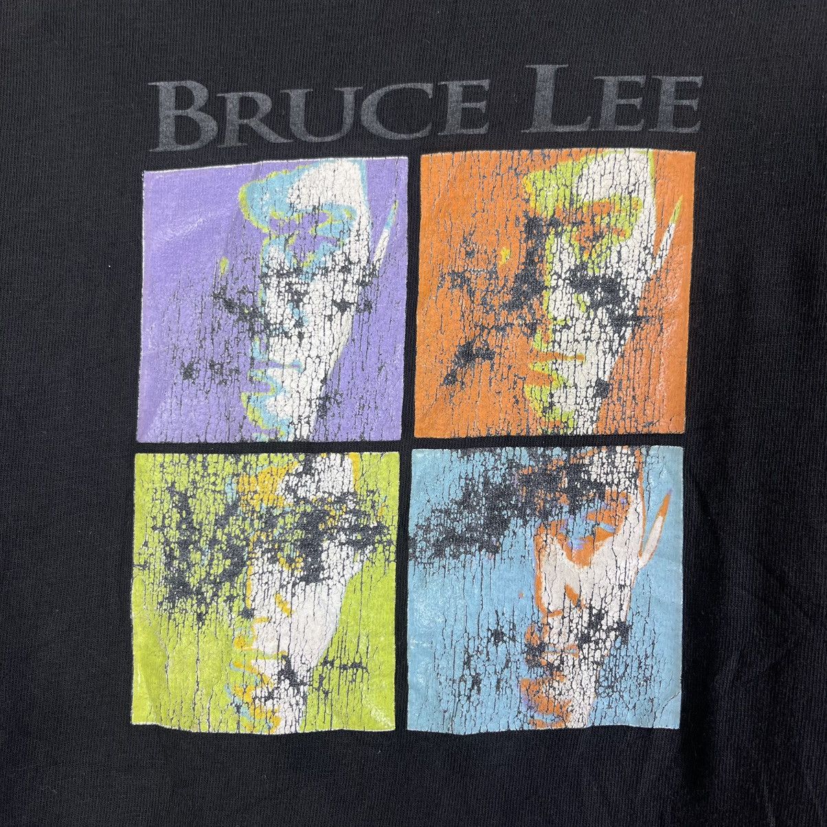 Vintage Vintage 90s Bruce Lee Pop Art Tshirt Size US XXL / EU 58 / 5 - 7 Thumbnail