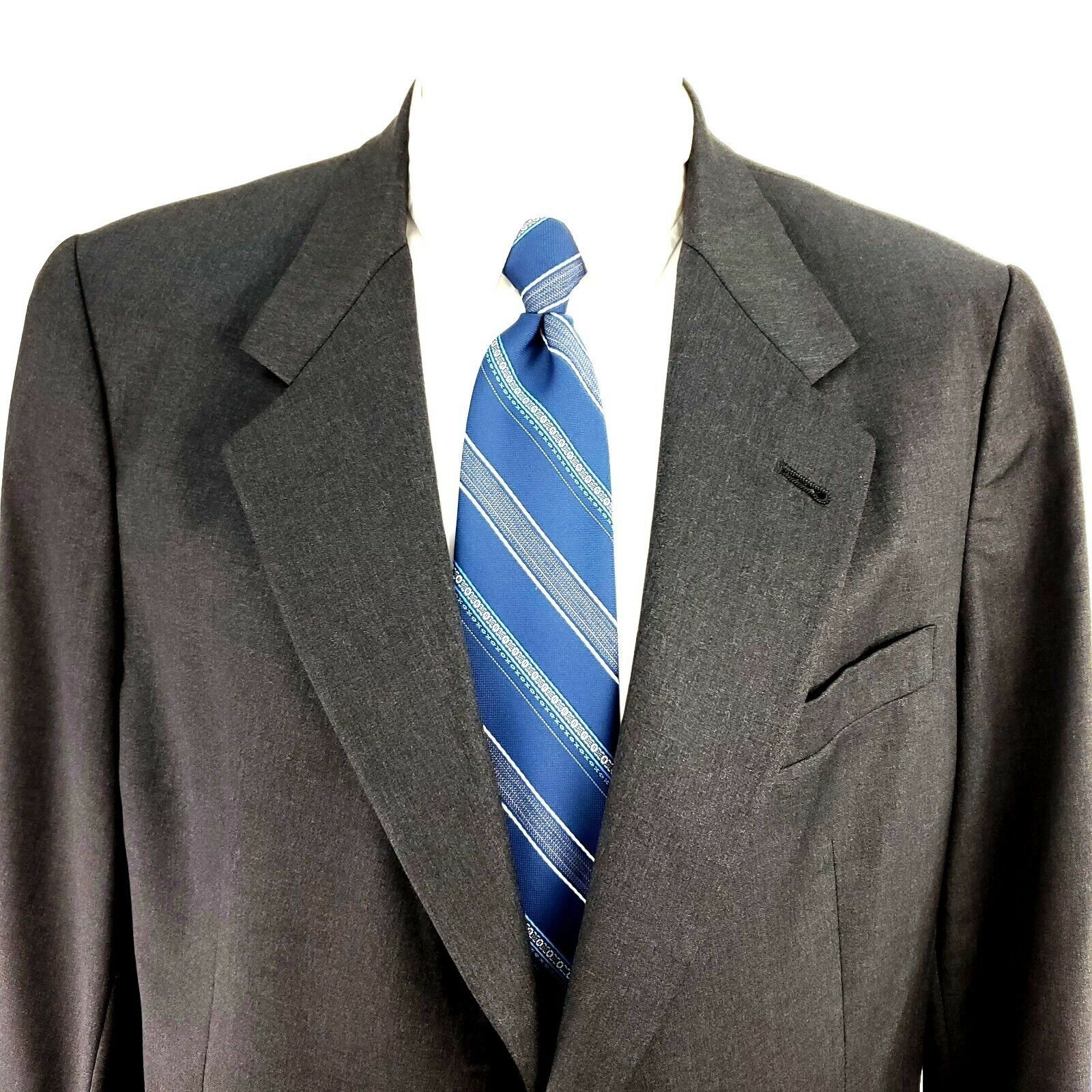Hart Schaffner Marx Hart Schaffner Marx Gold Trumpeter 2 Button 40R Gray Wool Bl Size 40R - 1 Thumbnail