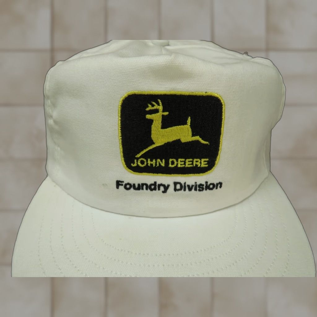 Vintage VINTAGE HaT Trucker Cap Hat JD Foundry Division Tractor White Black Green Advertising 1980s Adjustable Snapback United States Mens Womens Boys Girls Size ONE SIZE - 1 Thumbnail