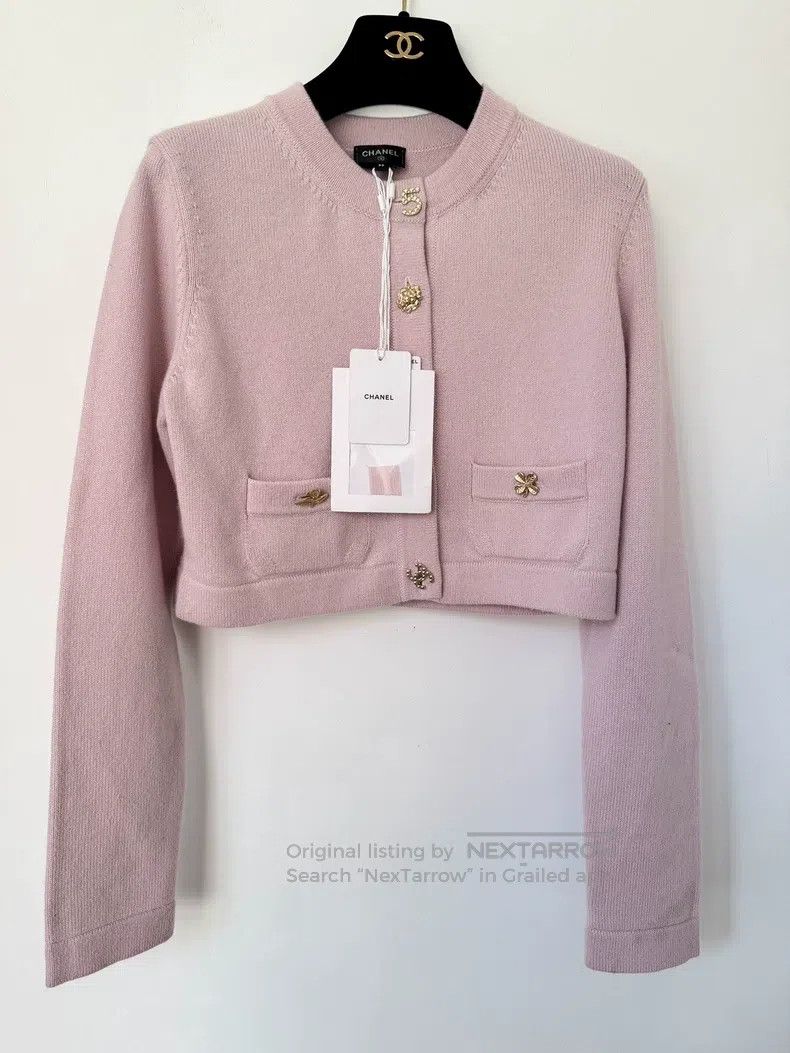 Chanel Chanel Pink multi-element button cashmere knitted short ca Size XS / US 0-2 / IT 36-38 - 1 Thumbnail