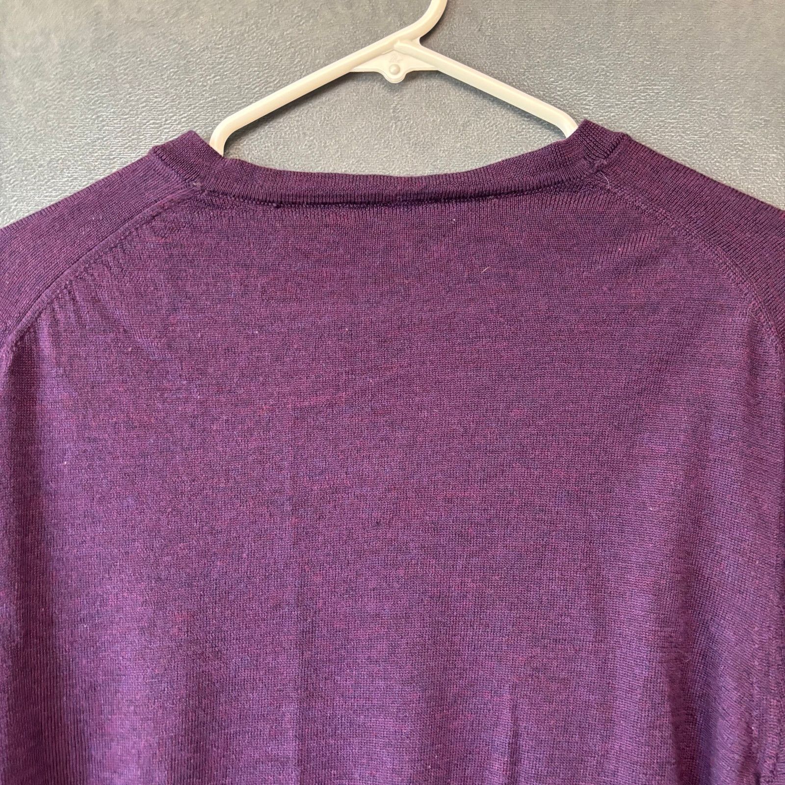 Gap Gap Merino Wool Sweater V-Neck Extra Fine Preppy Work Casual Size US L / EU 52-54 / 3 - 10 Thumbnail