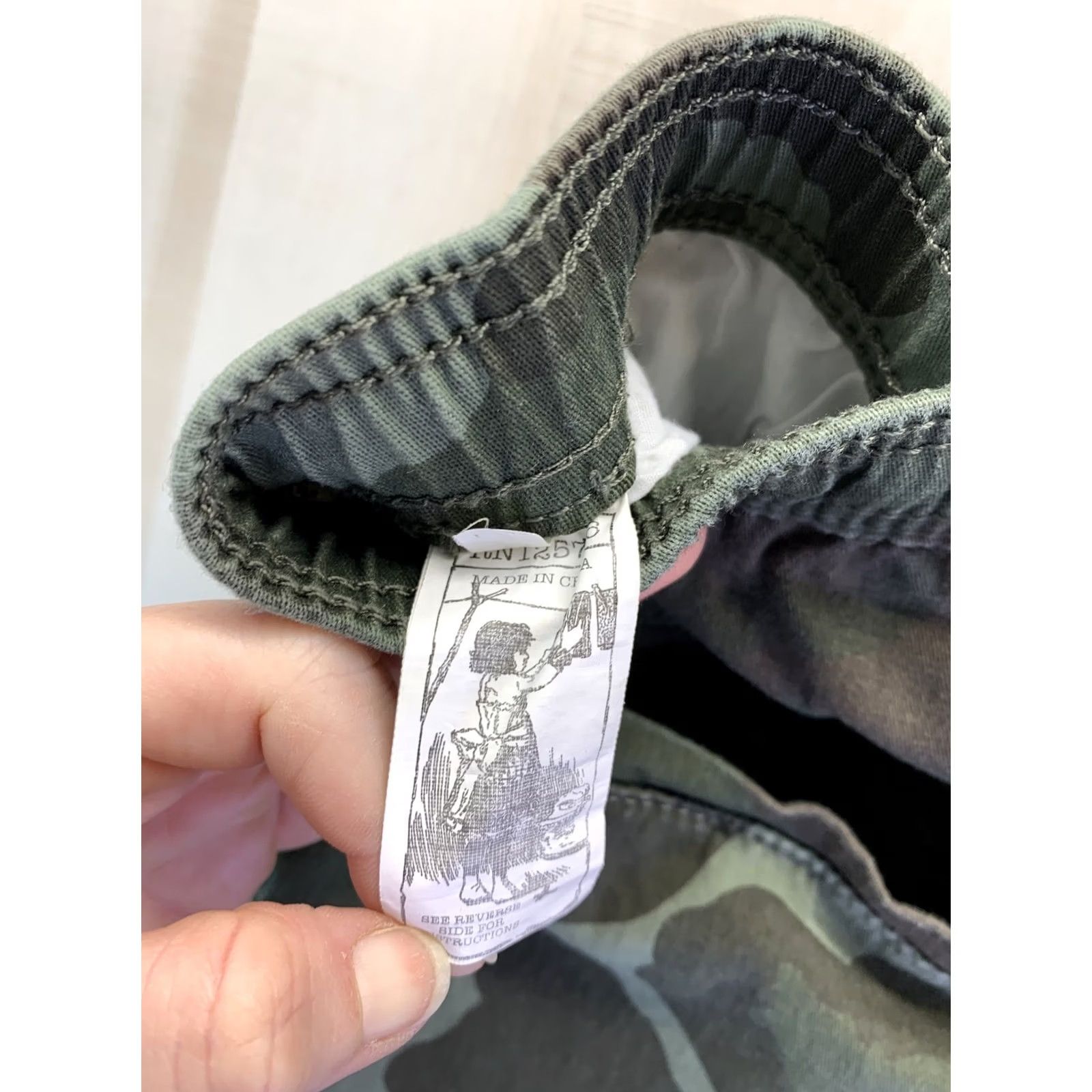 AMO VINTAGE Rolling Paper Collectables Mens Sz M Camo Moto Jogger Pants-4431 Size US 31 - 7 Thumbnail