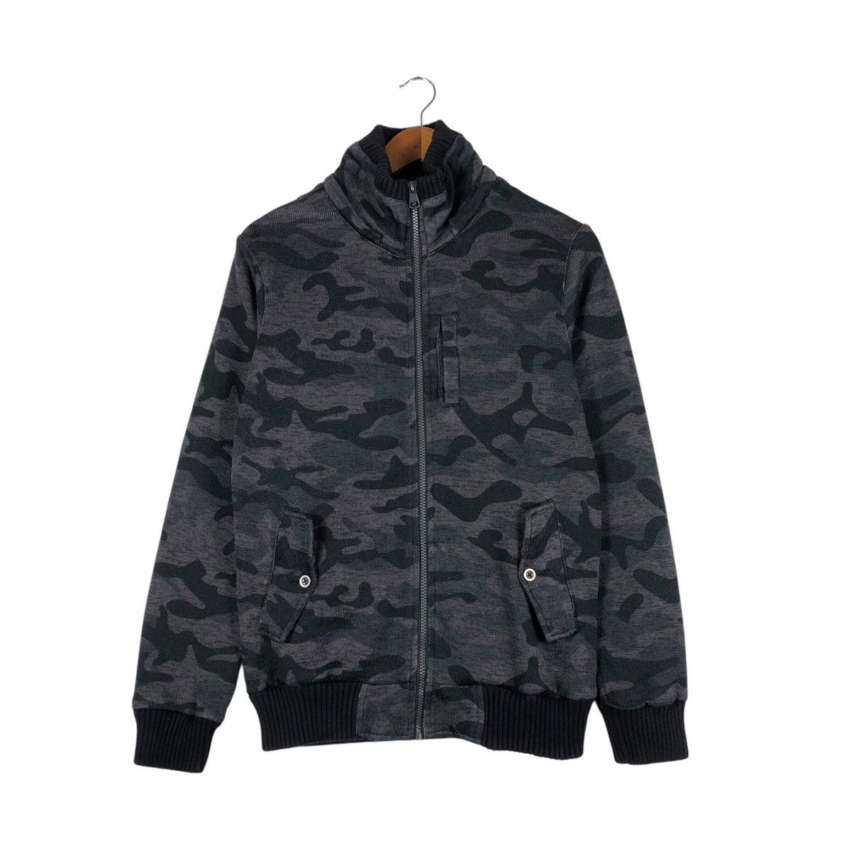 In The Attic IN THE ATTIC Rare Camouflage Zipper Sweater Size US L / EU 52-54 / 3 - 1 Thumbnail