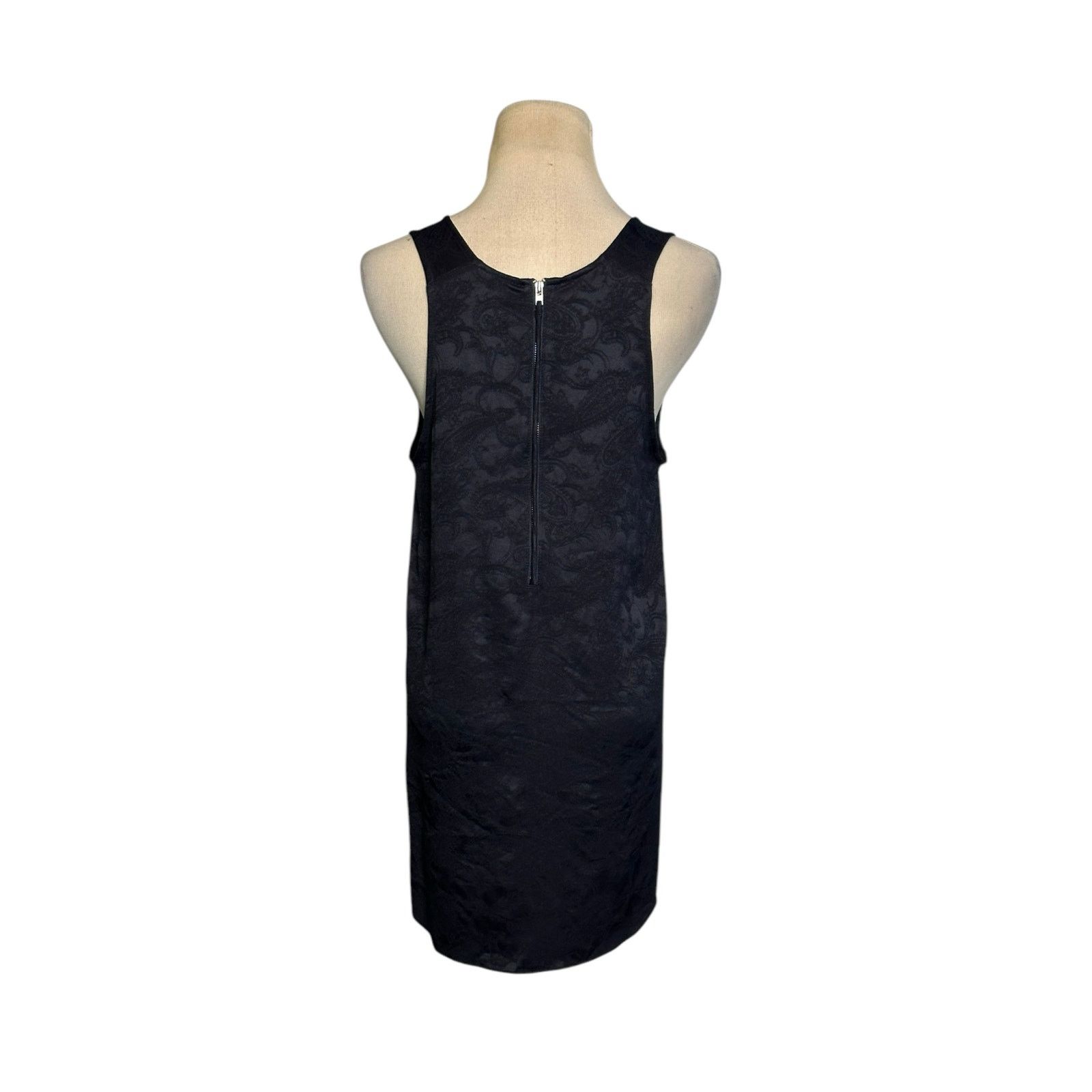Aritzia Wilfred Black Paisley Brocade Back Zip Tank Top Size Small Size S / US 4 / IT 40 - 12 Thumbnail