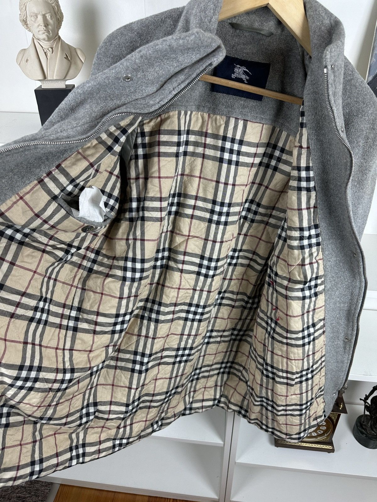 Burberry Burberry grey woolen coat Size L / US 10 / IT 46 - 8 Thumbnail