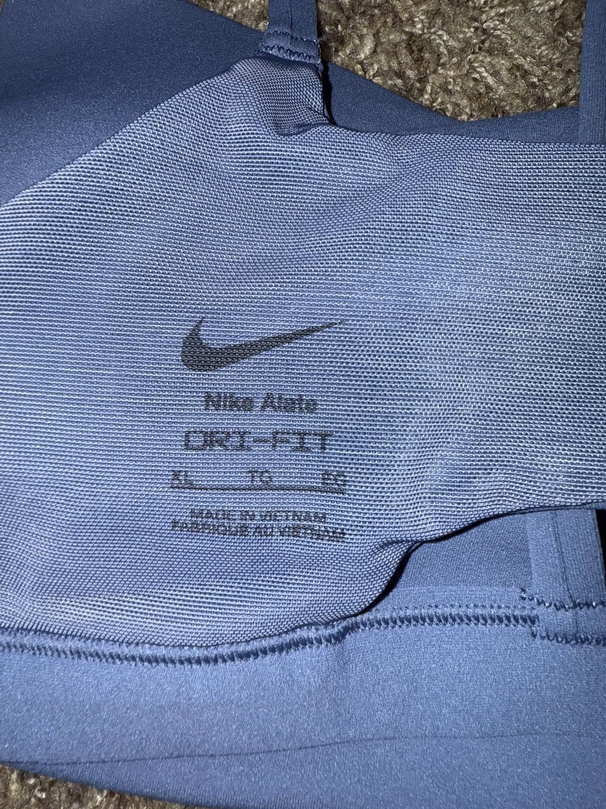 Nike Nike Zenvy Strappy Women's Light- Support Padded Sports Bra Size ONE SIZE - 7 Thumbnail