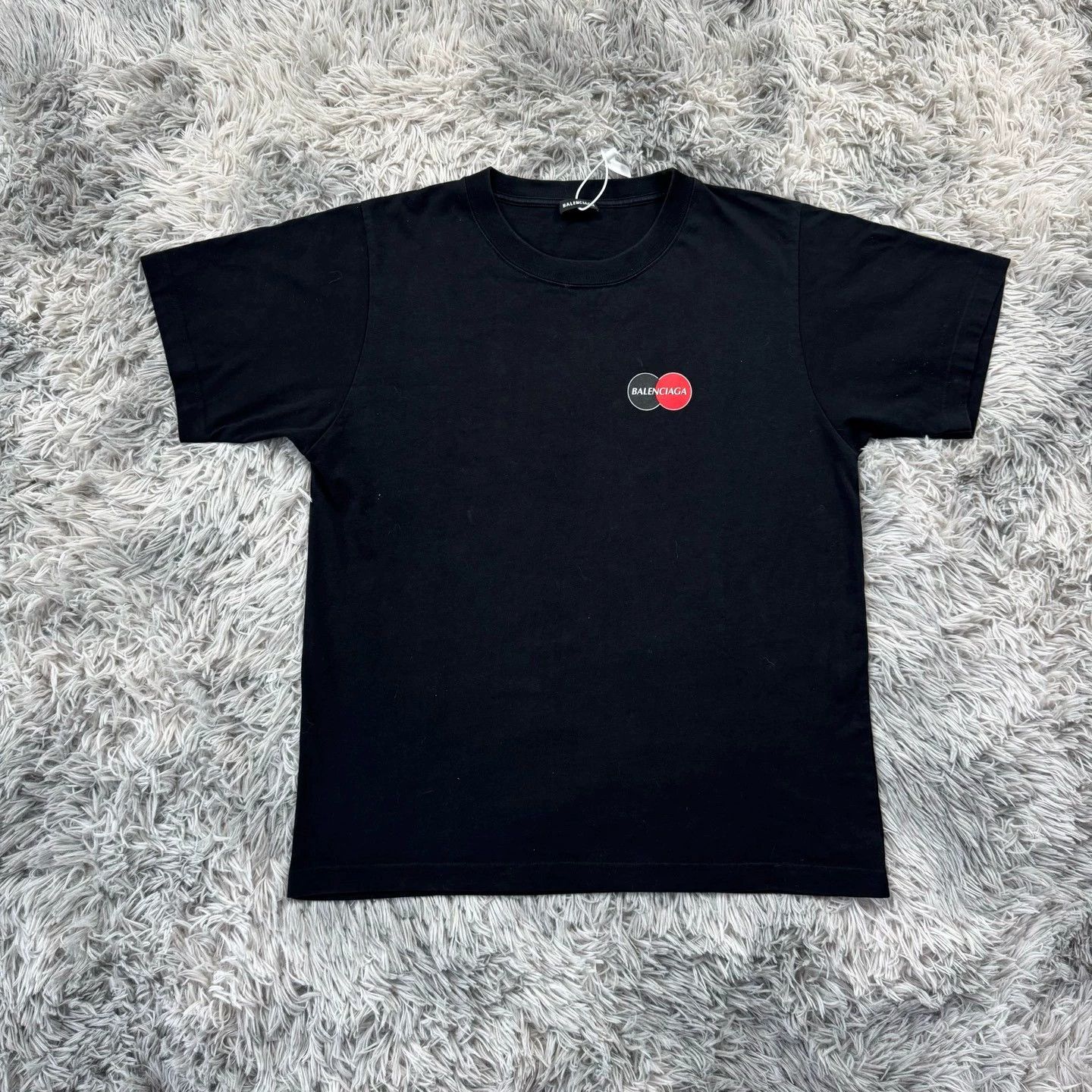 Balenciaga Balenciaga Mastercard Short Sleeve T-Shirt - dmc Size US XXL / EU 58 / 5 - 1 Thumbnail