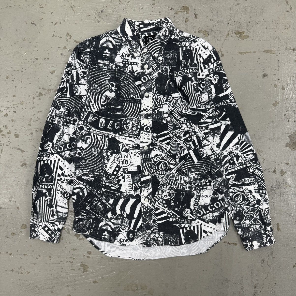 Volcom Volcom Skate Punk Anarchy All Over Print Button Ups Size US M / EU 48-50 / 2 - 1 Thumbnail