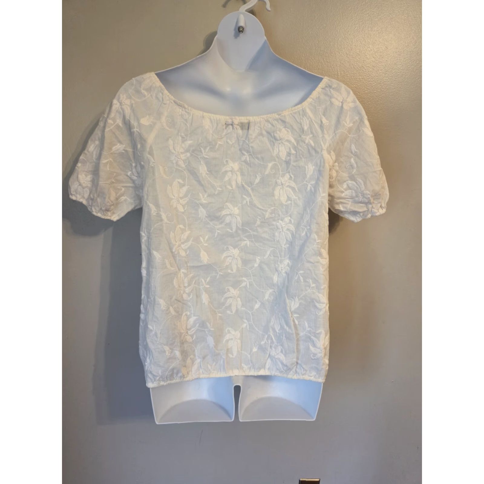 Vintage Karen Kane White Lace Floral Embroidery Peasant Top Hippie Boho Shirt Womens L Large White Floral Lace Embroidery Hippie Peasant Blouse Size L / US 10 / IT 46 - 5 Thumbnail
