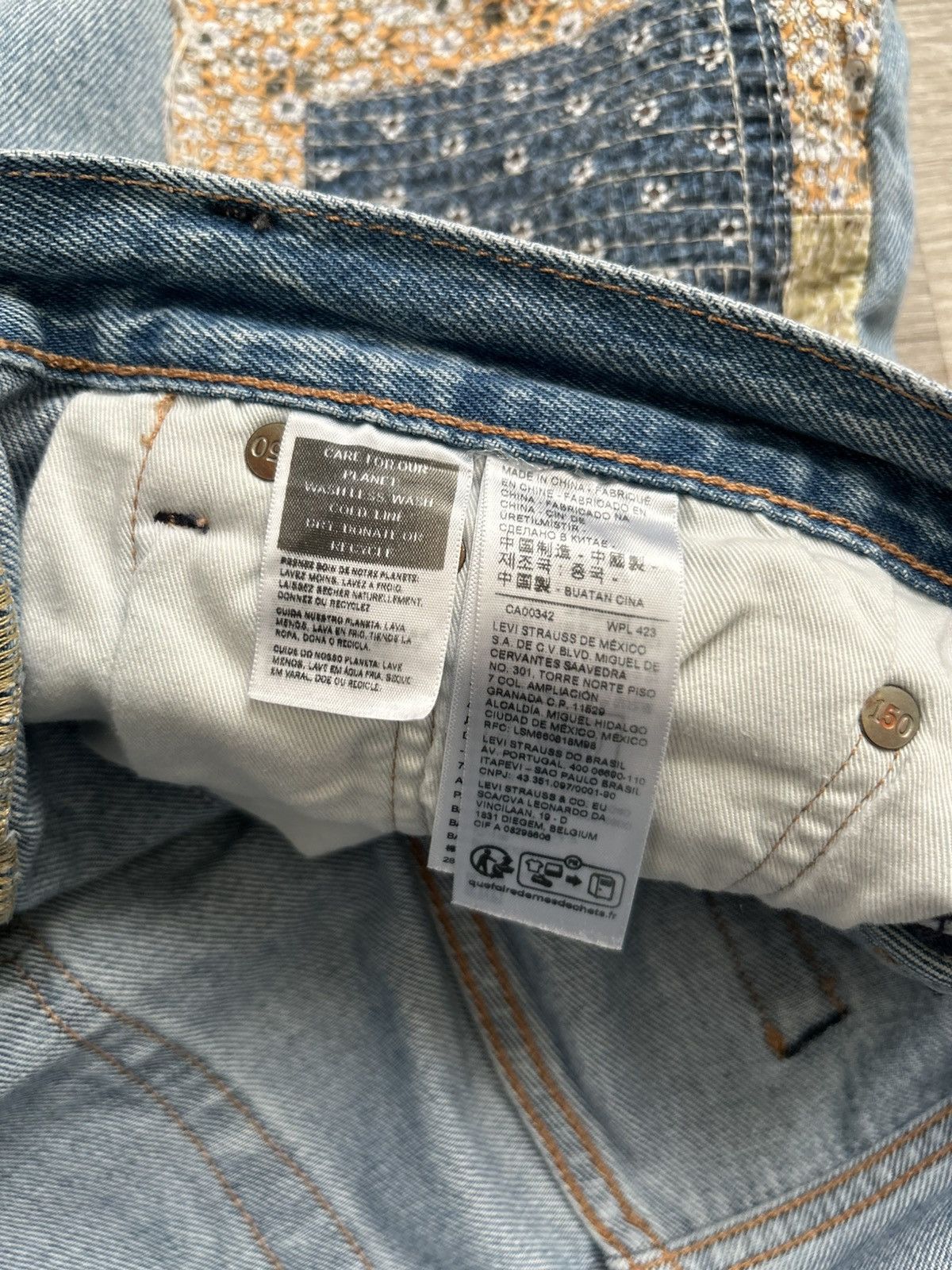 Levi's Levis denim shorts floral Size US 29 - 3 Thumbnail