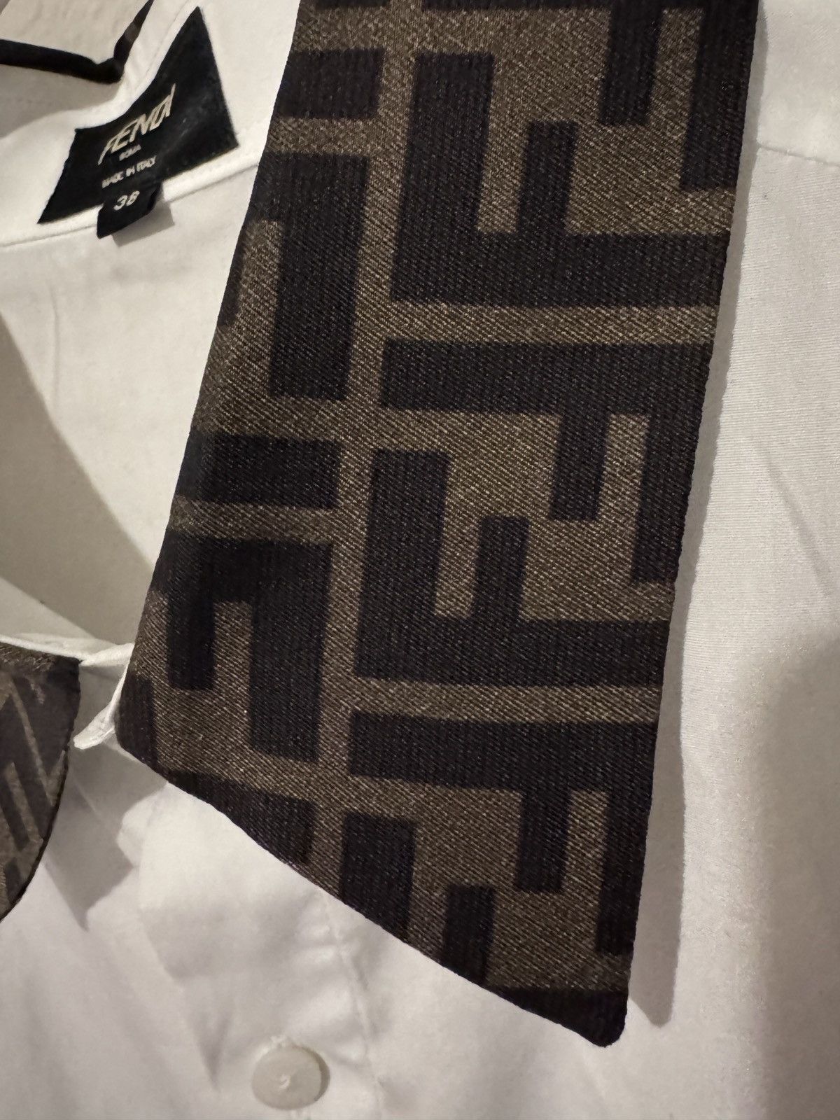 Fendi Fendi button up Size US M / EU 48-50 / 2 - 3 Thumbnail