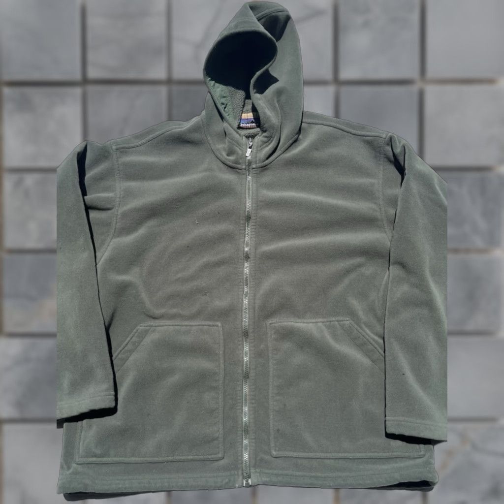 Patagonia Men's Patagonia Hoodie Green Solid XL Synchilla Zip USA Distress Active Outdoor Size US XL / EU 56 / 4 - 1 Thumbnail