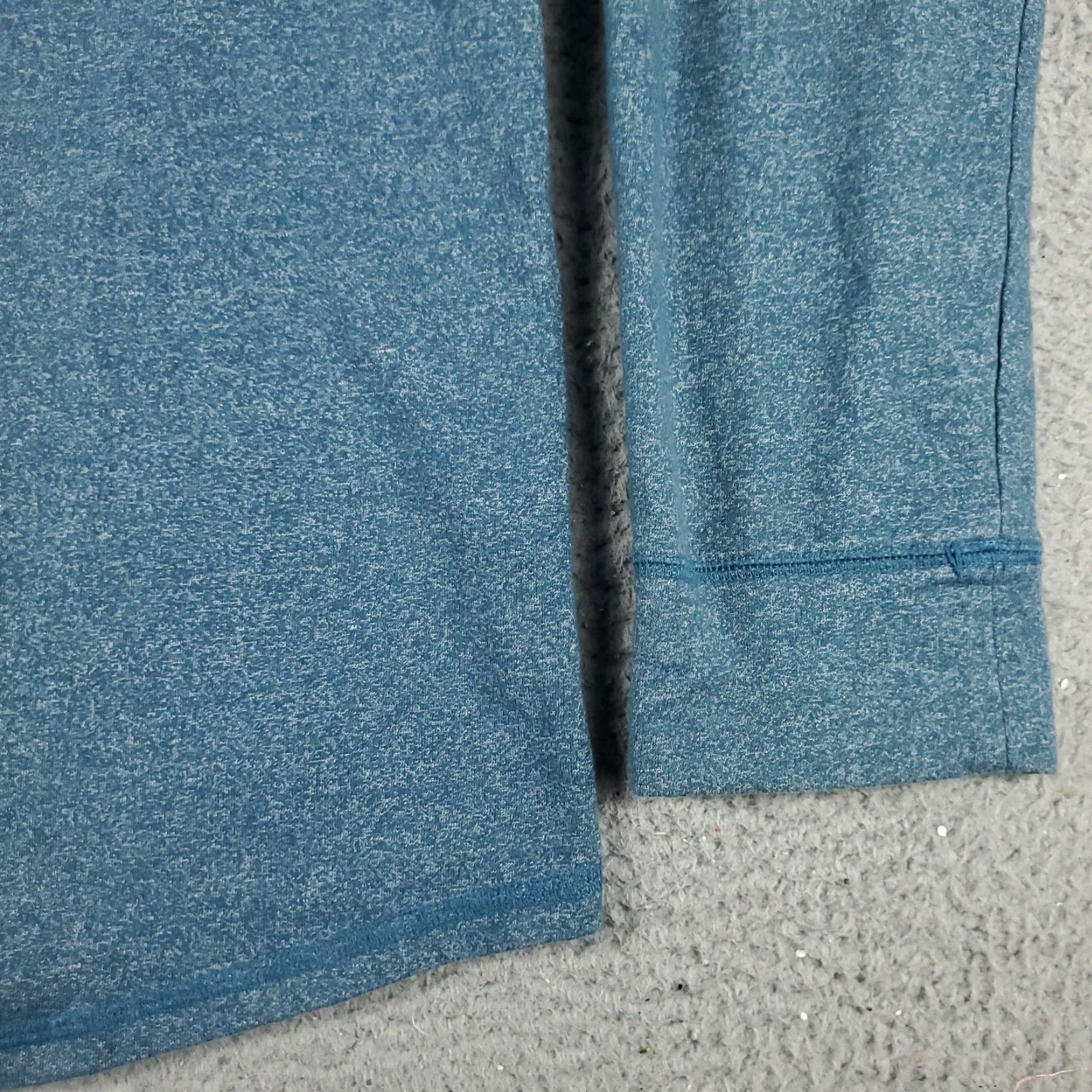 Oakley Oakley T Shirt Mens XL Blue Crew Neck Casual Long Sleeve Logo Cotton Blend Polyester Size US XL / EU 56 / 4 - 4 Thumbnail
