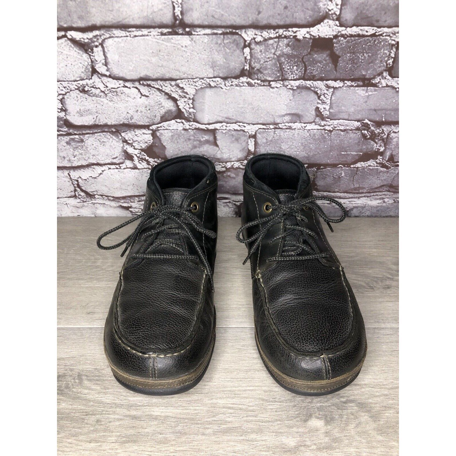 Olukai OluKai Hamakua Chukka Black Leather Lace Up Boots Men Sz 9.5 Size US 9.5 / EU 42-43 - 11 Thumbnail