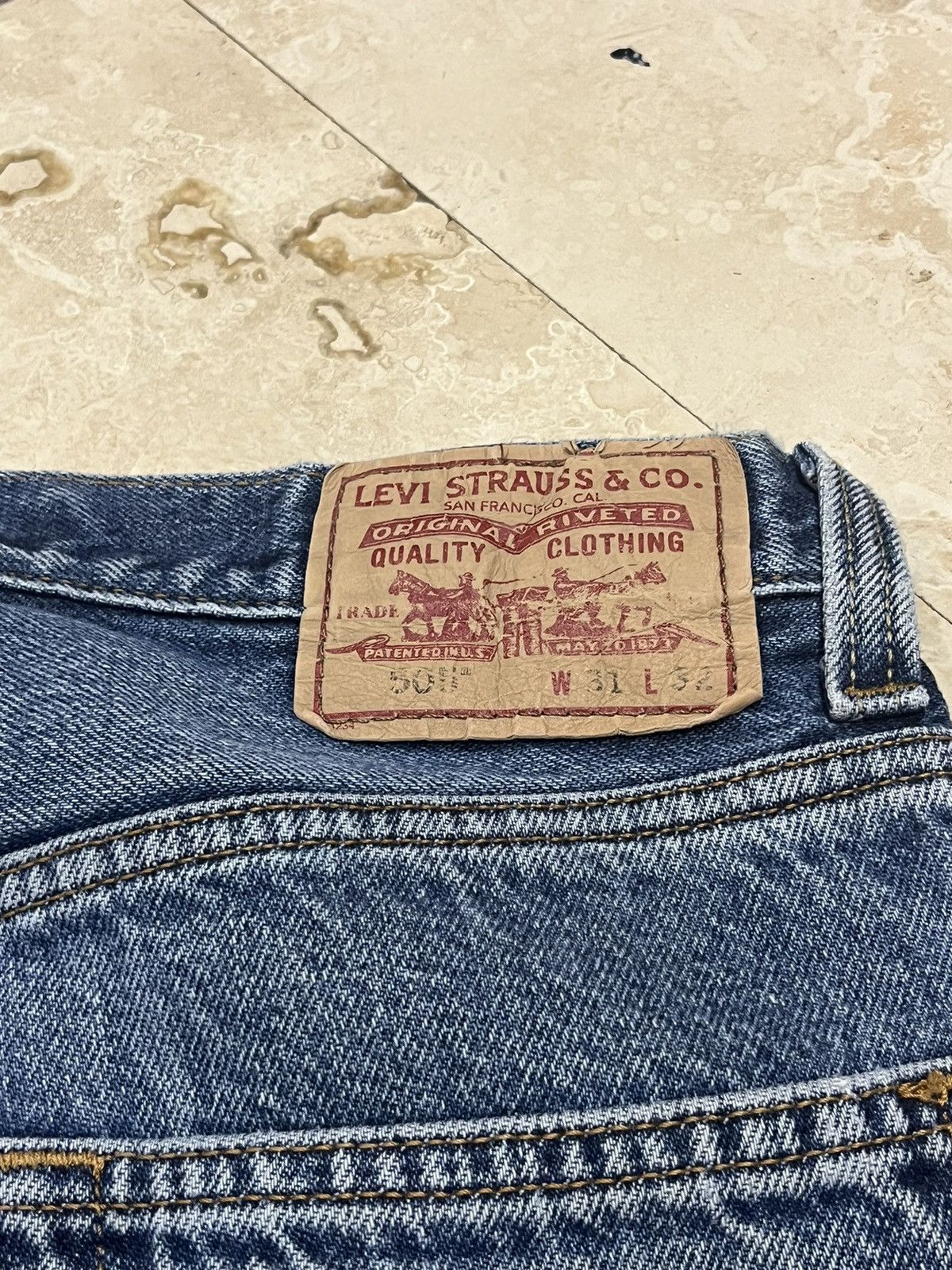 Levi's Levi’s 505 Denim Jeans Rare Blank Red Tag Size US 31 - 3 Thumbnail