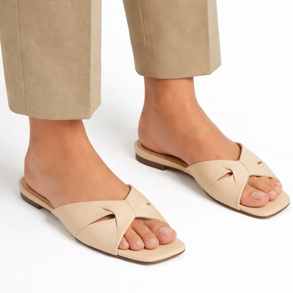 Theory Theory Twisted Leather Sandal Slide Open Toe Beige Size 38 Size US 8 / IT 38 - 2 Thumbnail