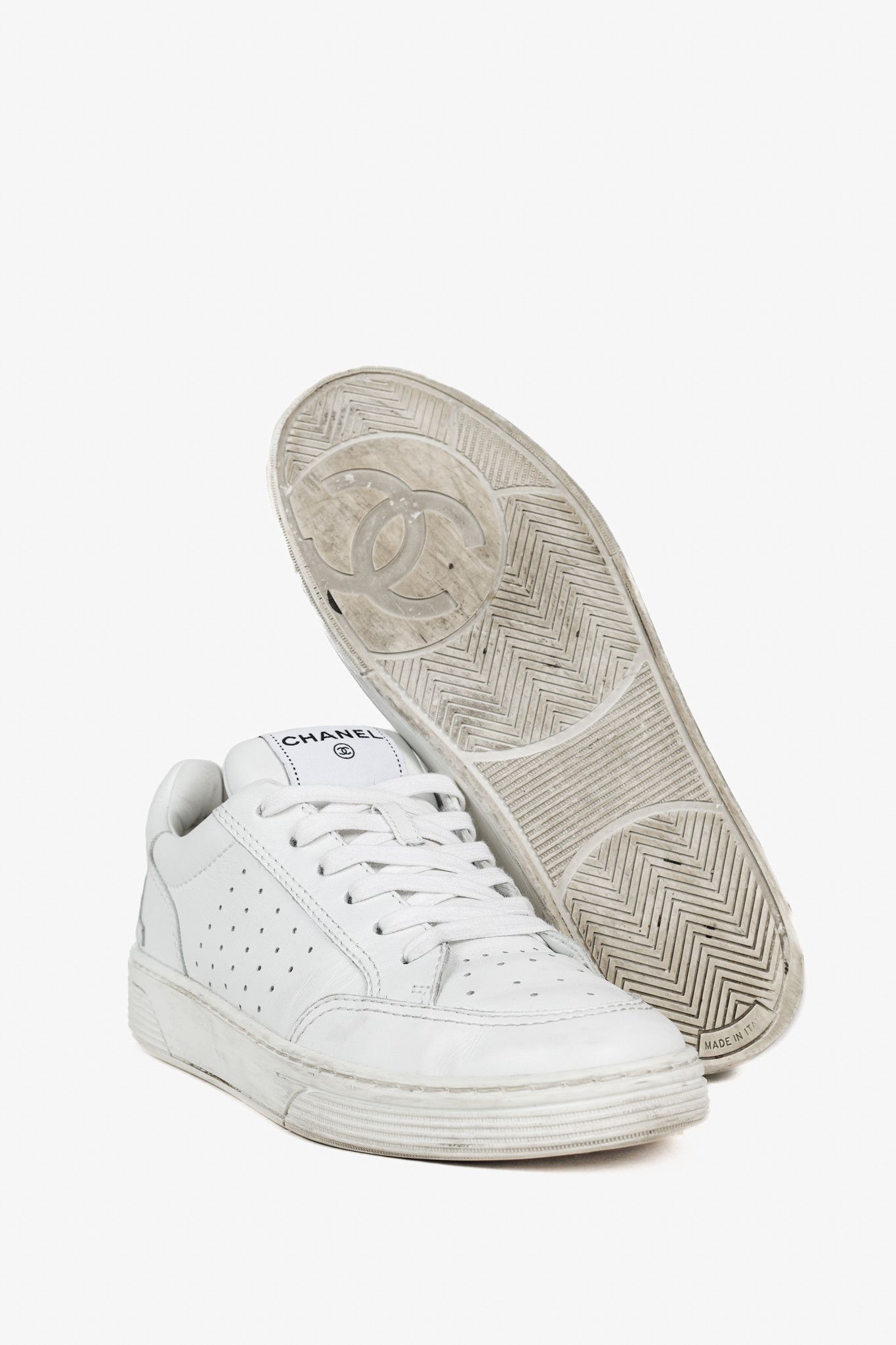 Chanel Chanel White Perforated Logo Leather Lace-Up Sneakers Size US 10.5 / IT 40.5 - 4 Thumbnail