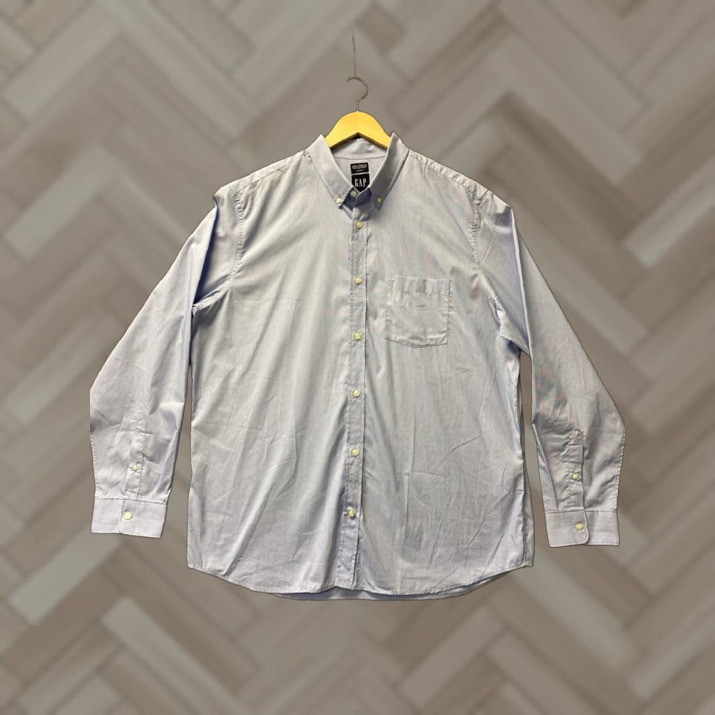 Gap VINTAGE? Wait the item isn't vintage. The Gap Blue Button-Down Shirt XL Lightweight Men Regular Long Sleeve - Button-Up Collar - Solid Blue Size US XL / EU 56 / 4 - 1 Thumbnail