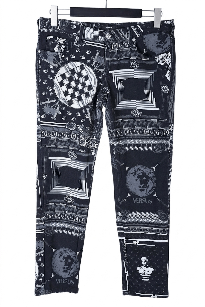 Versus Versace Versus Versace Vintage All Over Print Denim Pants W33/L30 Size US 30 / EU 46 - 1 Thumbnail