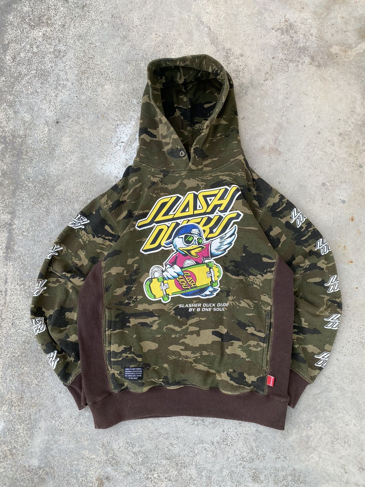 Rare B One Soul Camouflage Duck Dude Pull Over Hoodie