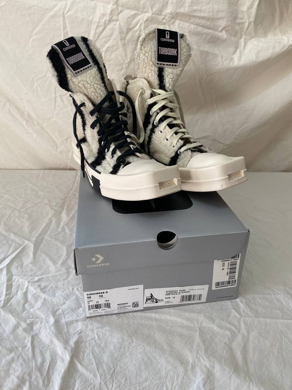 Converse × Rick Owens Drkshdw Rick Owens DRKSHDW Converse Size US 10 / EU 43 - 1 Thumbnail