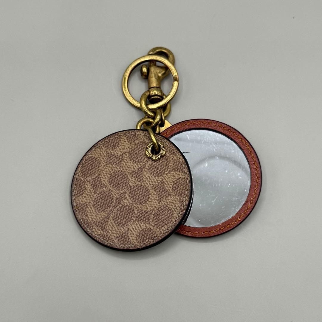 Coach Coach Brown Jacquard Circle Mirror Keychain Tea Rose Size ONE SIZE - 1 Thumbnail