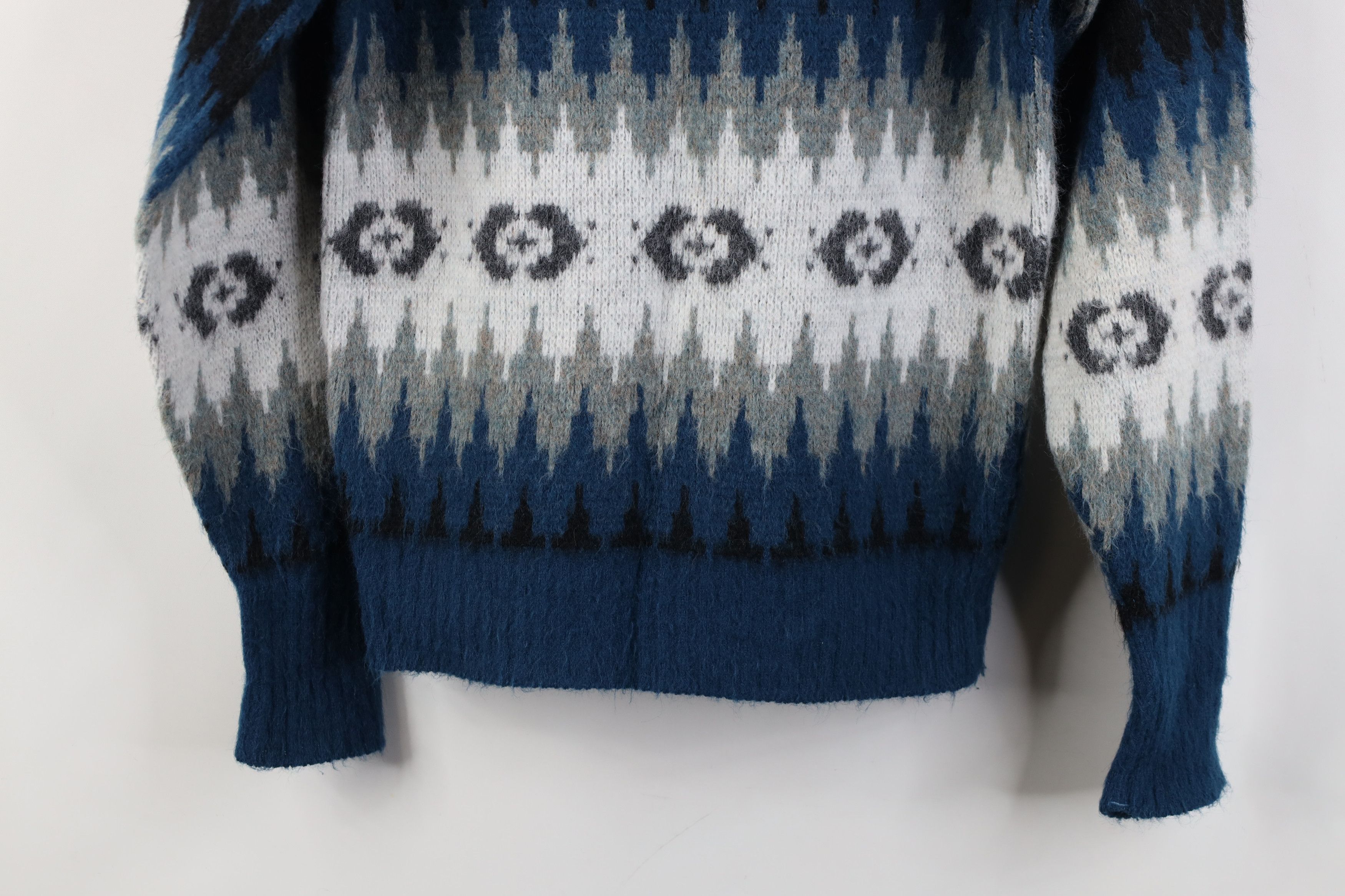 Vintage Vintage 50s Streetwear Knit Fair Isle Crewneck Sweater USA Size US S / EU 44-46 / 1 - 13 Thumbnail