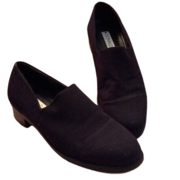 Donald Pliner Donald J Pliner 8.5 M Womens Black Suede Slip-On Loafers Lea Size US 8.5 / IT 38.5 - 1 Thumbnail