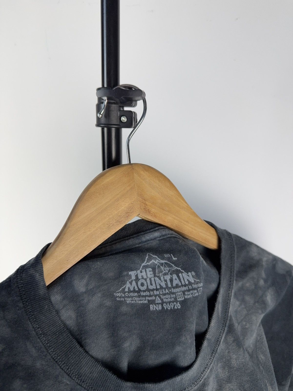The Mountain × Vintage The Mountain Wolf T-Shirt Tie Dye Nature Graphic USA Made Size US L / EU 52-54 / 3 - 6 Thumbnail