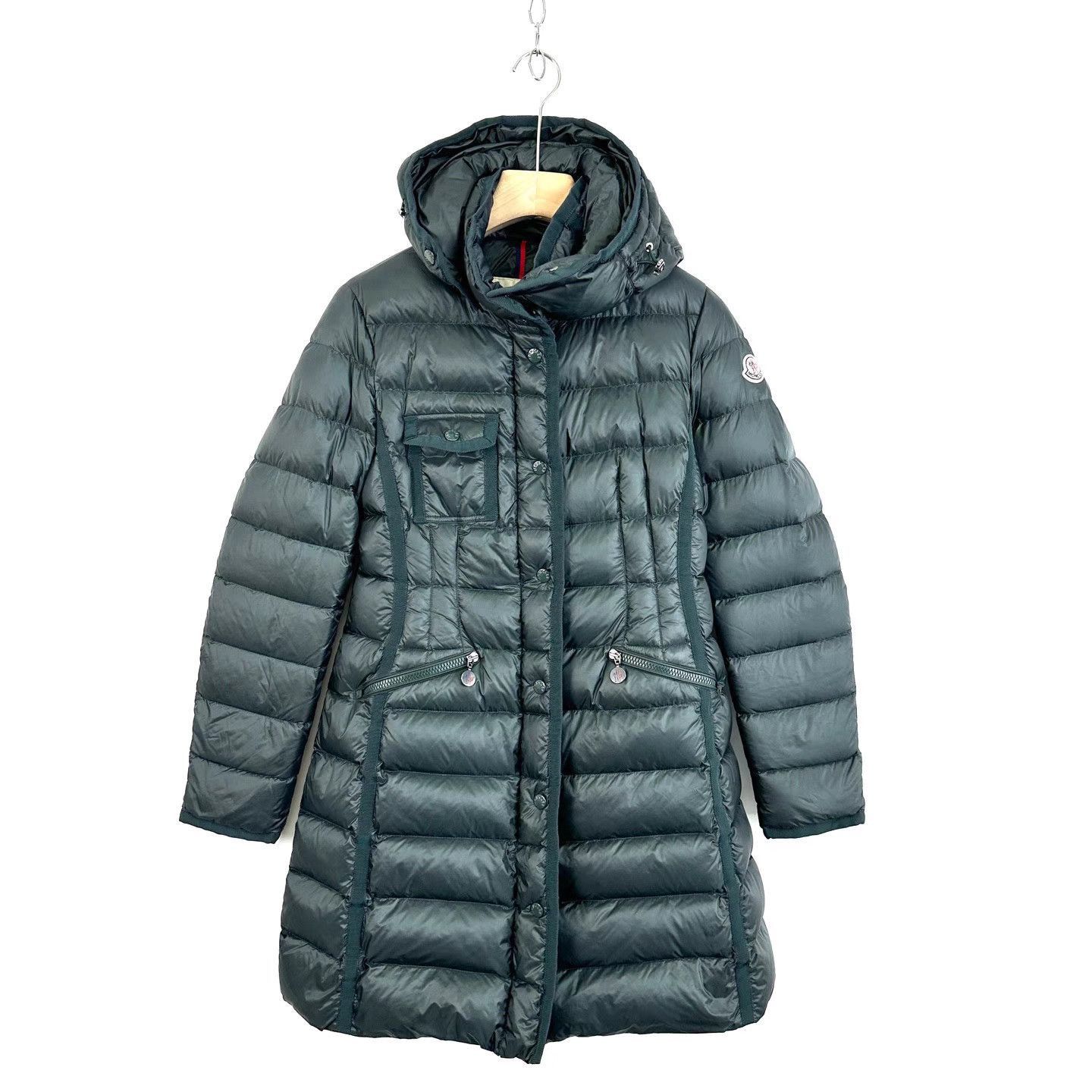 Moncler Green Puffer Coat with Hood, Size S Size US S / EU 44-46 / 1 - 1 Thumbnail