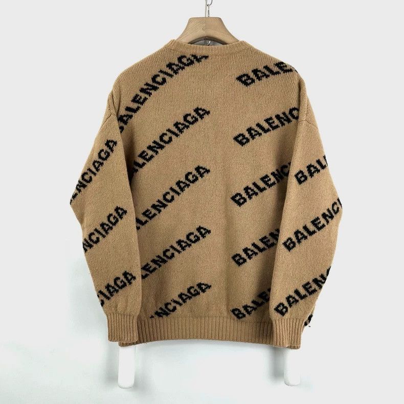 Balenciaga Balenciaga Bullet screen full print camel sweater Size US XS / EU 42 / 0 - 2 Thumbnail