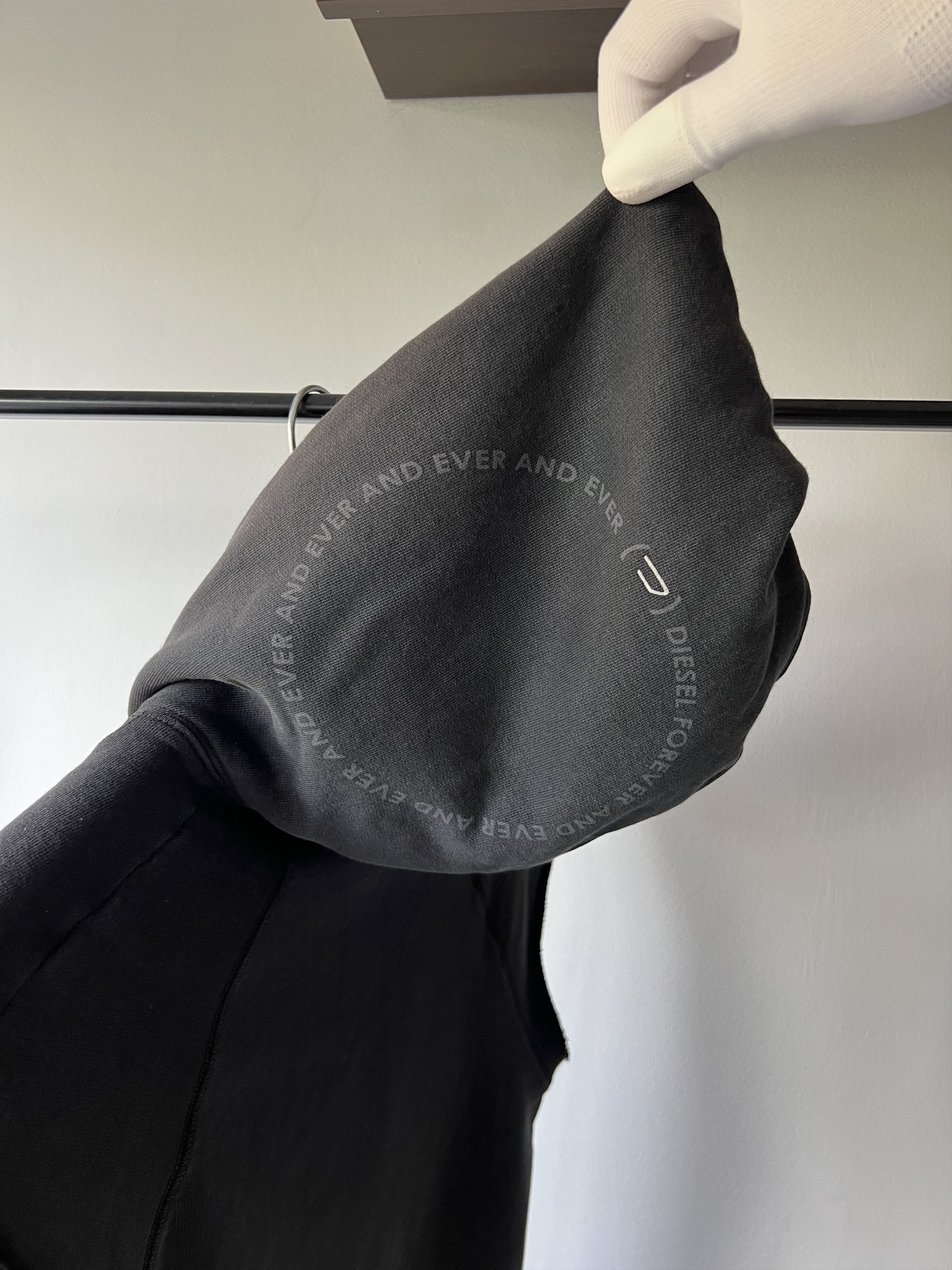 Diesel Diesel Sleevless Black Cotton Printed Pullover Hoodie Y2K Size US S / EU 44-46 / 1 - 5 Thumbnail
