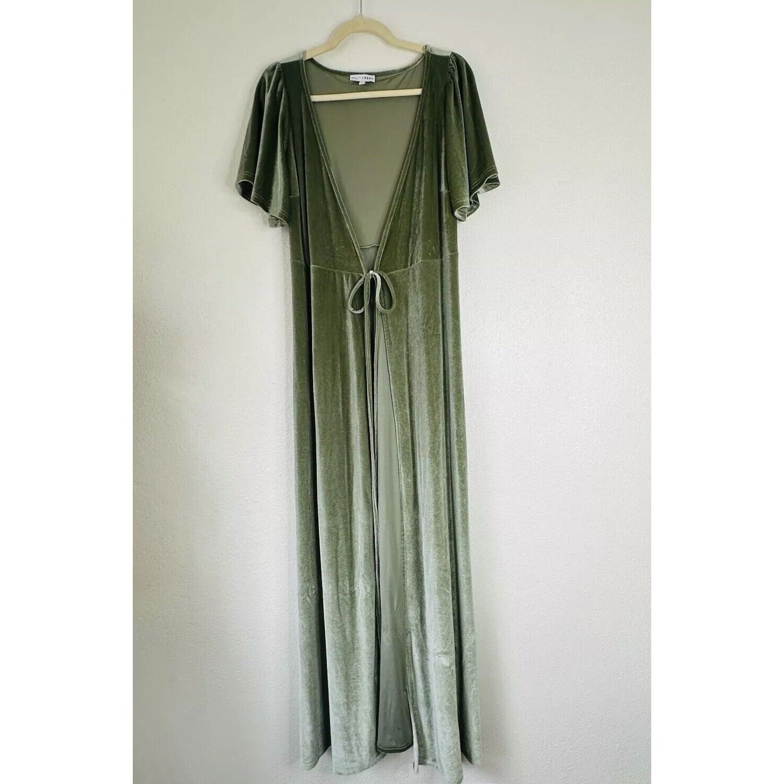Other Baltic Born Sage Green Velour Flutter Sleeve Maxi Wrap Dress Size XS / US 0-2 / IT 36-38 - 4 Thumbnail