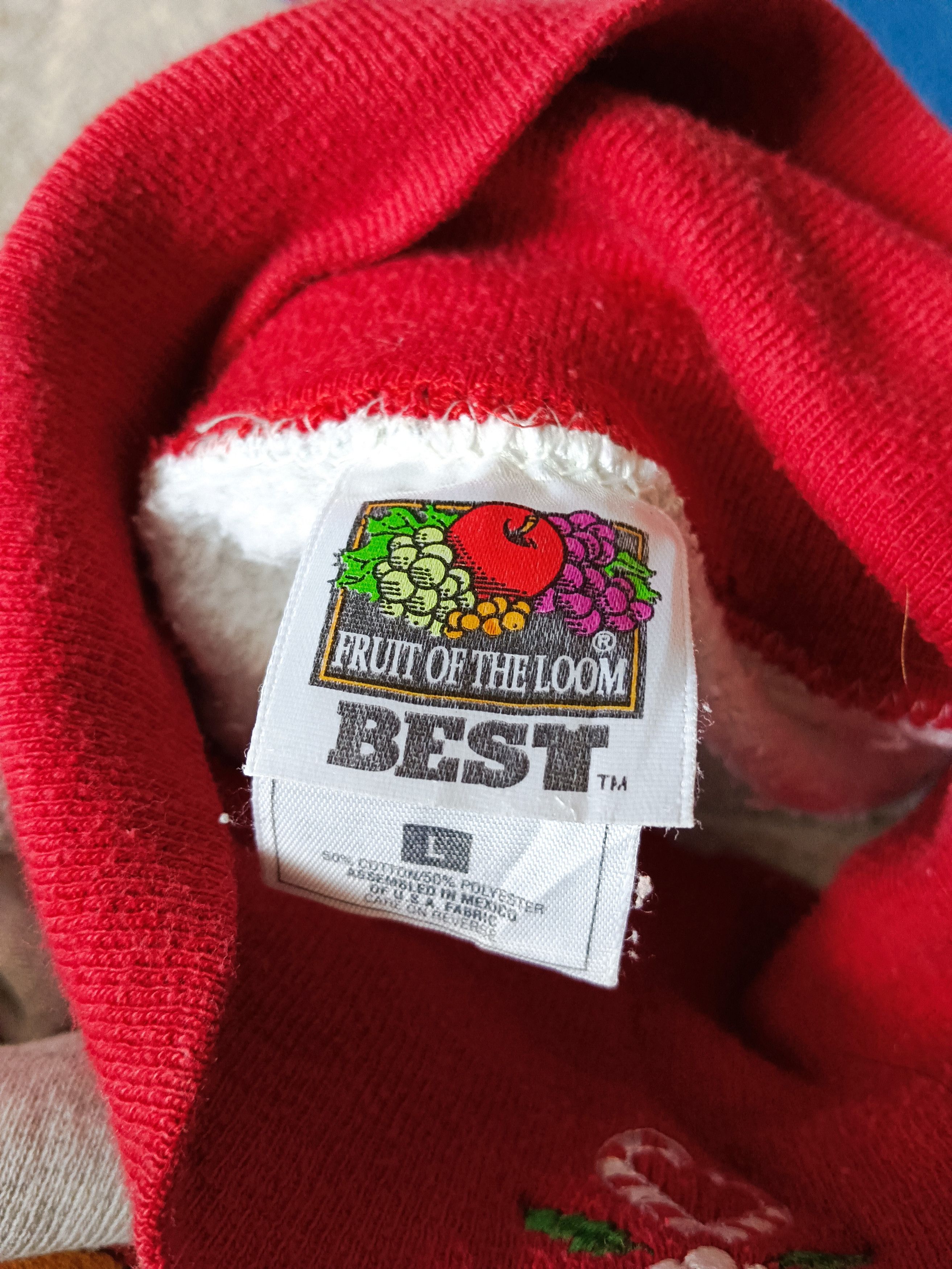 Fruit Of The Loom × Vintage Vintage Pooh Happy Holidays Sweatshirt size L Size L / US 10 / IT 46 - 2 Thumbnail