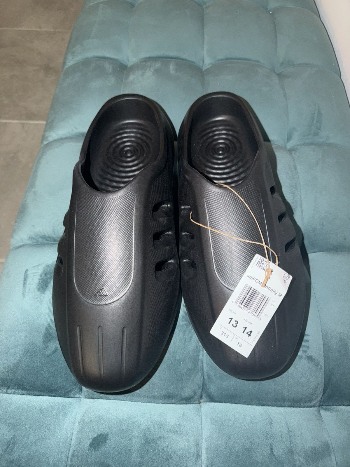 Adidas adiFOM IIInfinty Mules Size US 13 / EU 46 - 1 Thumbnail