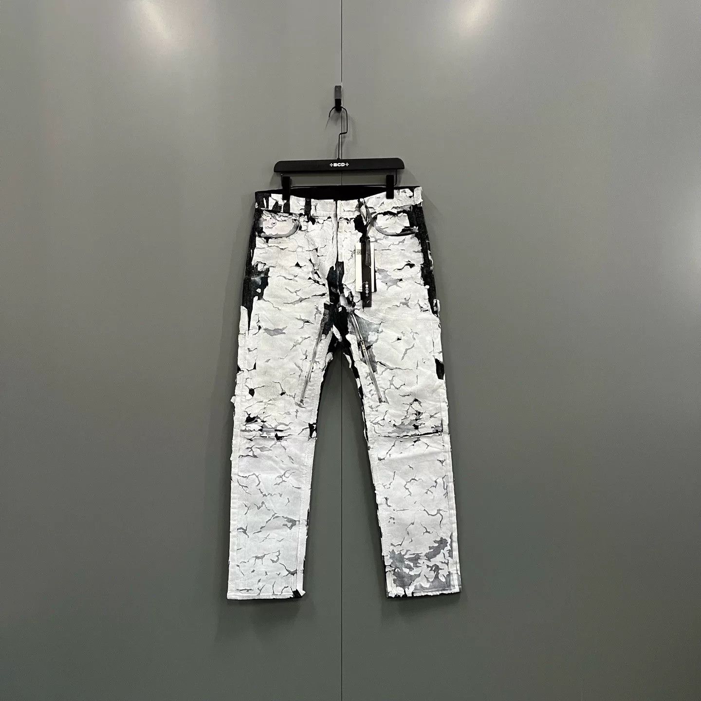Givenchy givenchy painted zip denim pants size 33 Size US 33 - 1 Thumbnail