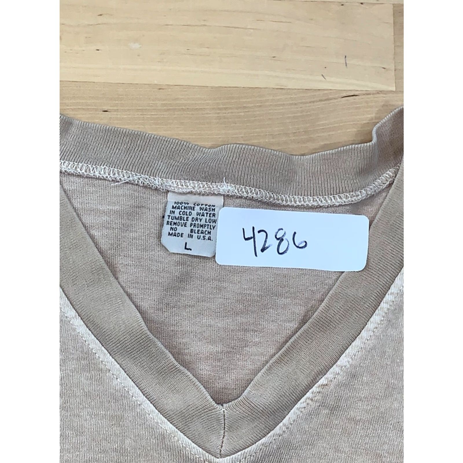 Vintage VINTAGE Womens T Shirt Beige 1990s San Diego Wild Animal Park Mariposa Monarch L Beiges? Size L / US 10 / IT 46 - 4 Thumbnail