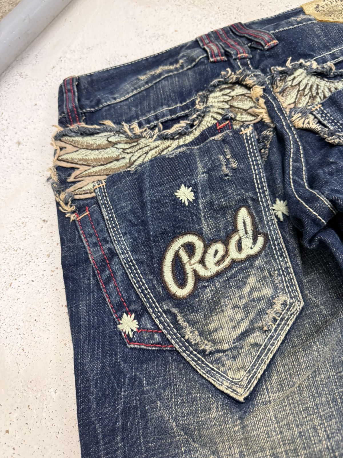 Hysteric Glamour × Japanese Brand Red Pepper Feather Wings Embroidered Lowrise Mud Flare Jeans Size US 27 - 8 Thumbnail