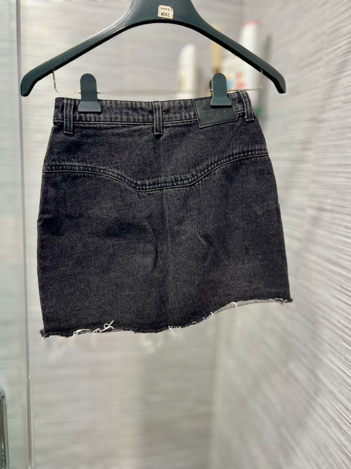 Pull & Bear Pull & Bear Skirt Womens Small Black Mini A-line Zip Denim Size 26" / US 2 / IT 38 - 5 Thumbnail