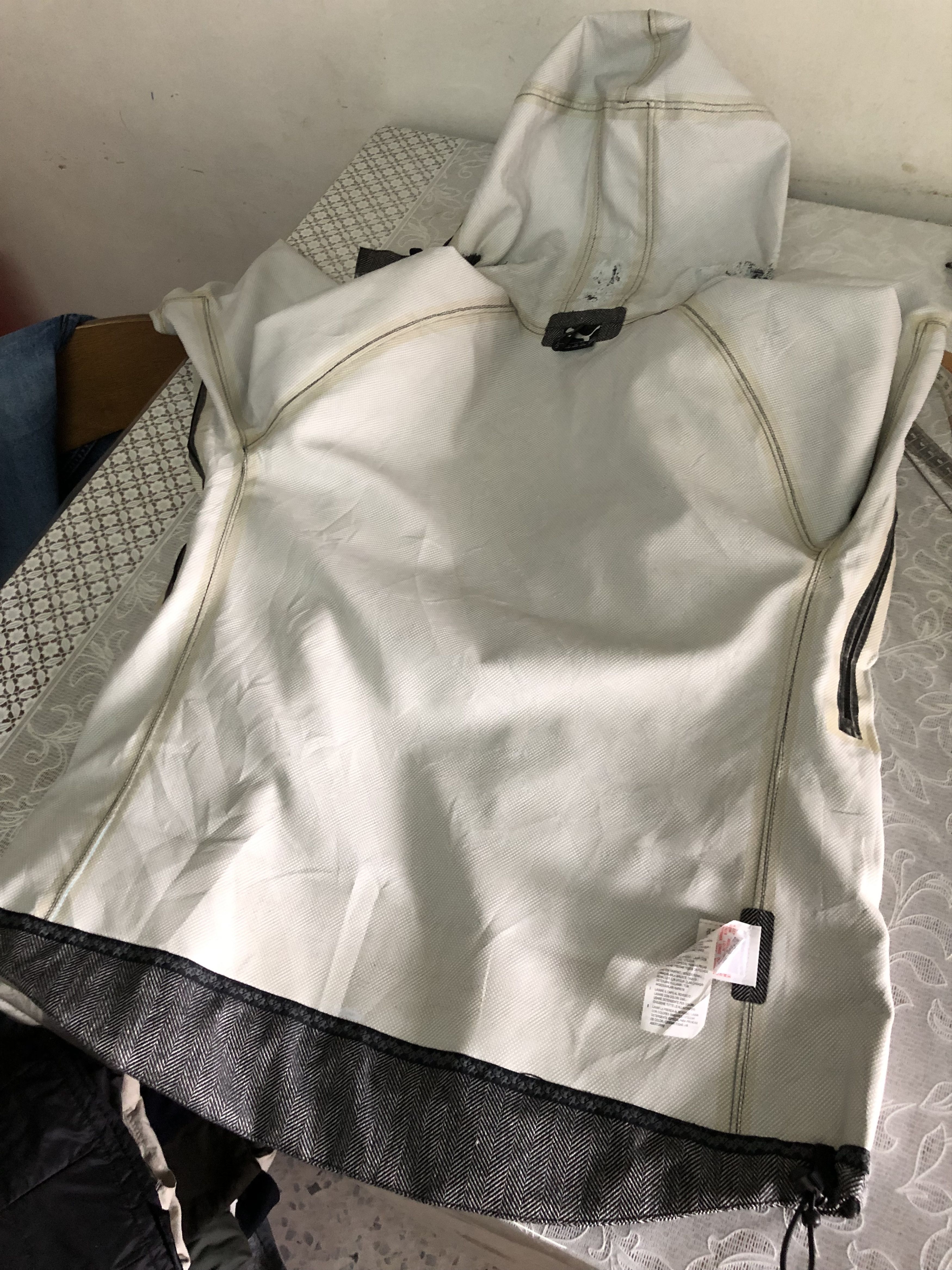 Maison MIHARA YASUHIRO × Puma Puma x Mihara Yasuhiro Limited Edition Waterproof Jacket Size US S / EU 44-46 / 1 - 22 Thumbnail