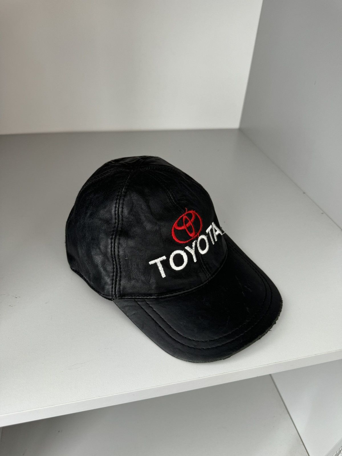 Leather Toyota Racing Vintage Logo Leather Cap Size ONE SIZE - 2 Thumbnail