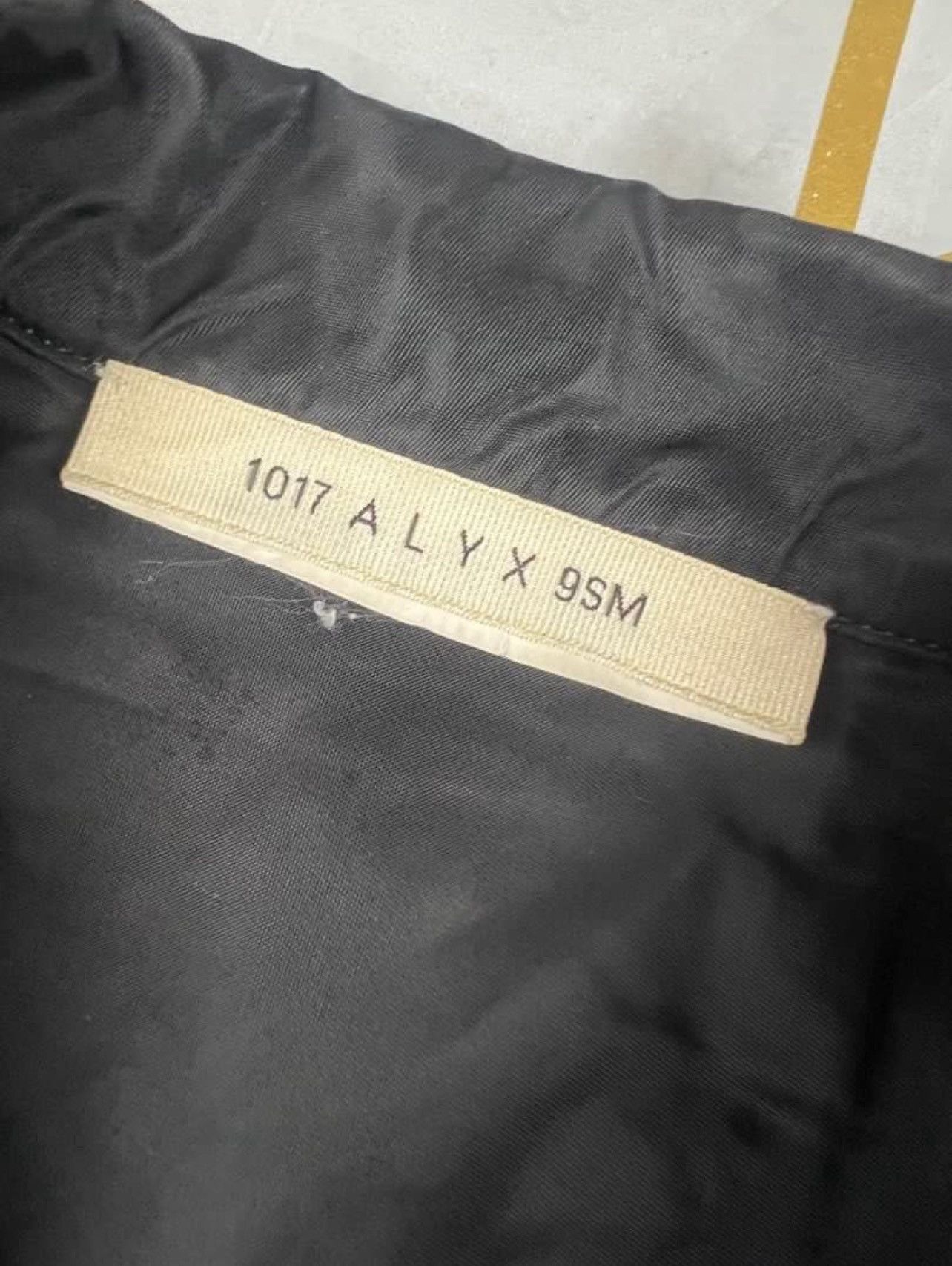 1017 ALYX 9SM 1017 ALYX 9SM by Matthew M Williams Nylon Buckle Shirts Size US L / EU 52-54 / 3 - 7 Thumbnail